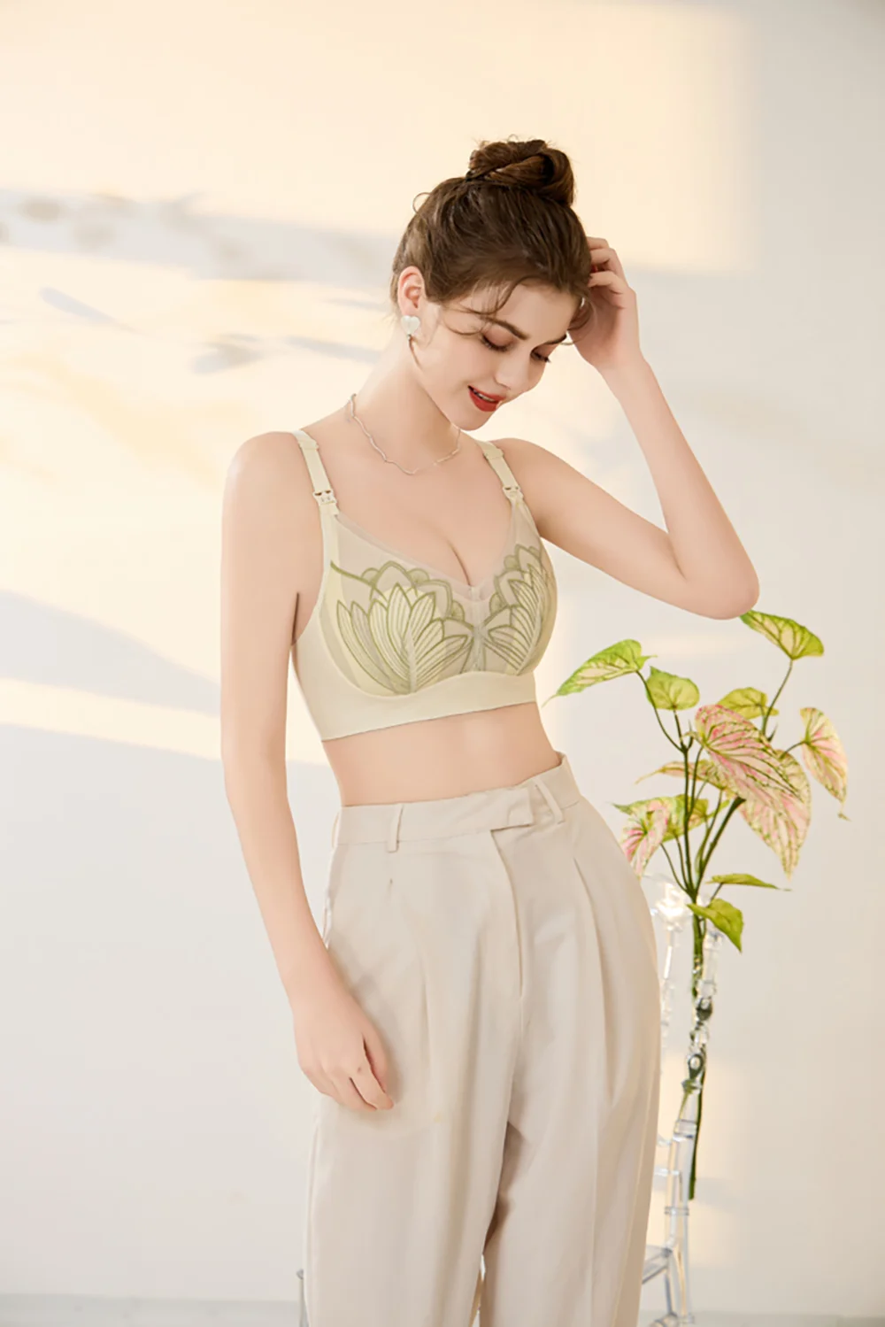 anti-exposure-bra-2268-model-1 Anti Exposure Bra 2268 Model 1