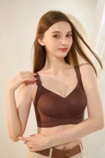 Breathable Camellia Bra 2300 Model 3