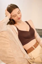 Breathable Camellia Bra 2300 Model 7