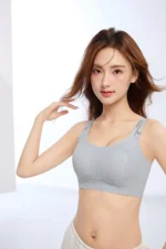Camellia Criss Bra 2303 Model 19