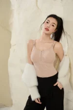Camellia Thermal Vest 6113 Model 14