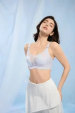 Cooling Seamless Bra 2311 Model 10