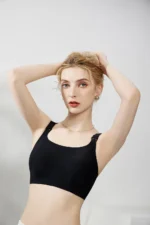 Curvy Comfort Bra 2277 Model 31