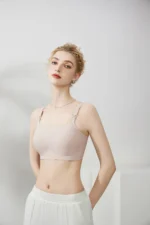 Curvy Comfort Bra 2277 Model 5