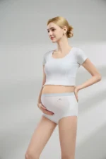Extended High Panties 1118 Model 3