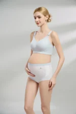 Extended High Panties 1118 Model 5