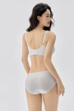 Heritage Embroidery Bra 2296 Model 11