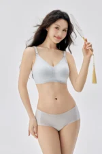 Heritage Embroidery Bra 2296 Model 12