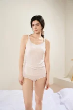 Lounge Effortless Camisole 6615 Model 9
