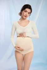Mulberry Silk Panties 1122 Model 3