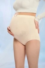 Mulberry Silk Panties 1122 Model 4