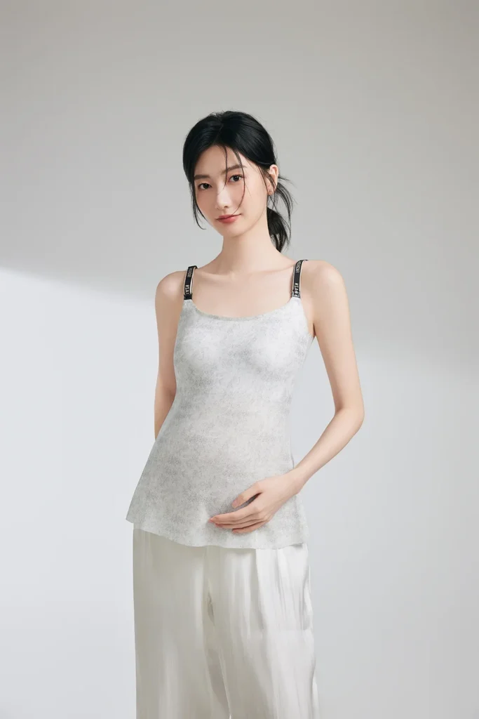 Seamless Icy Camisole 6609 Model 9