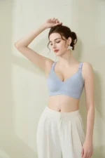 Seamless Jelly Bra 2258 Model 18