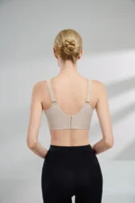 Seamless Sculpt Bra 2301 Model 1