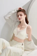 Ultra Thin Bra 2290 Model 17