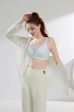 Ultra Thin Bra 2290 Model 7