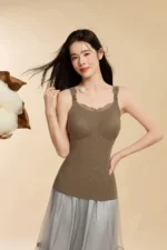 Winter Camellia Vest 6114 Model 2