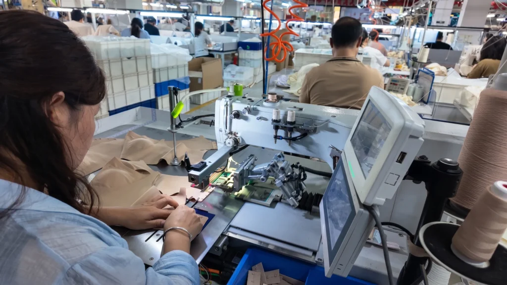 automatic hook sewing2 scaled